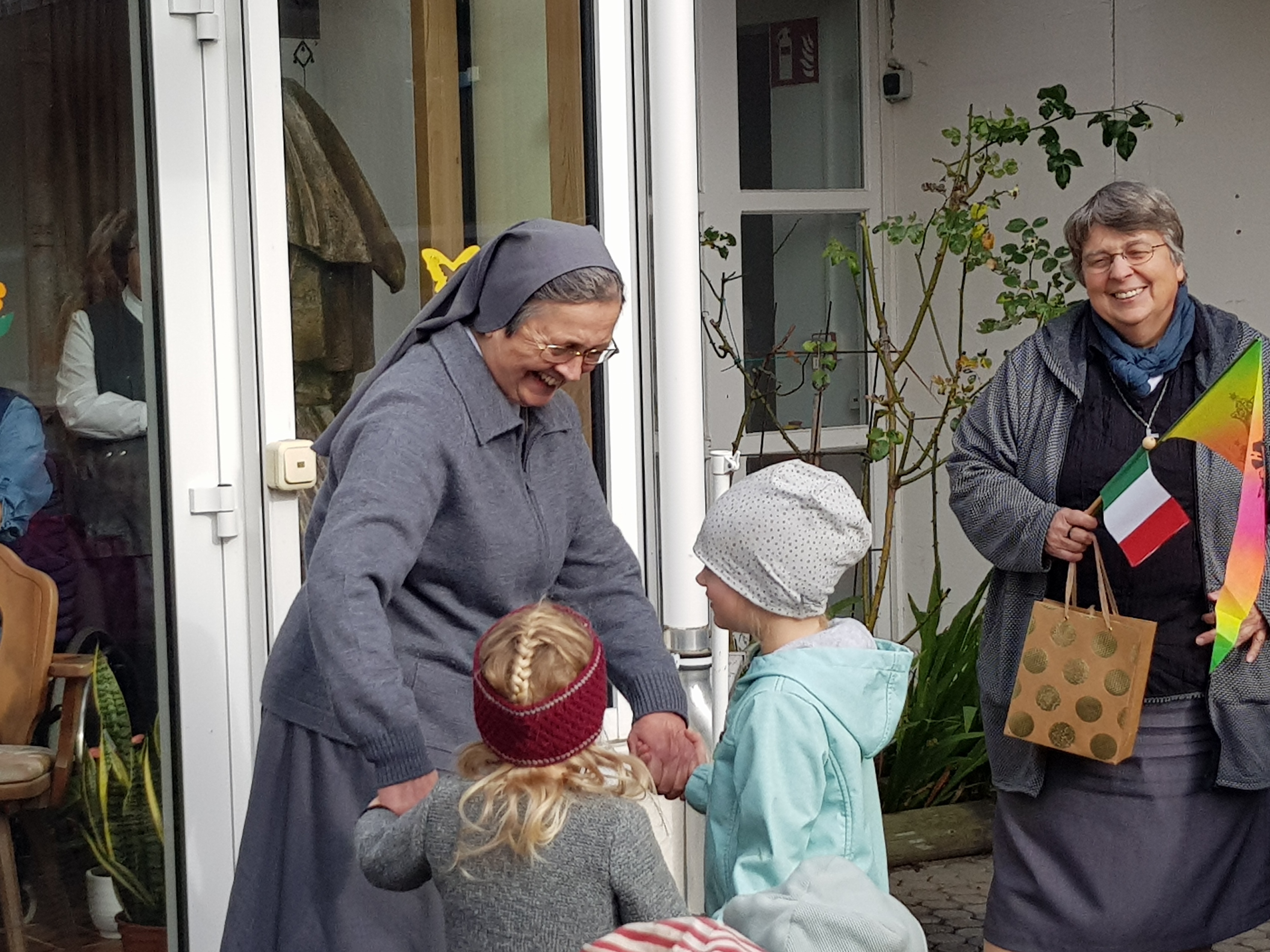 Empfang von den Kindergartenkindern in Rottenbuch